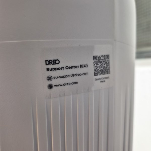 Aufkleber „Support Center (EU)“ mit eu-support@dreo.com und www.dreo.com.